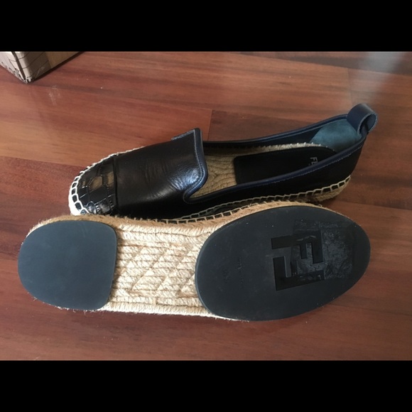 FENDI Leather Croc Embossed Cap toe Espadrille - Picture 8 of 8